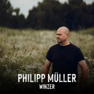 Winzer Philipp Müller vom Gut von Beiden aus Kleinfischlingen in der Pfalz